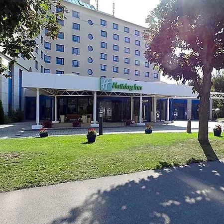 Hotel By Ihg 4*