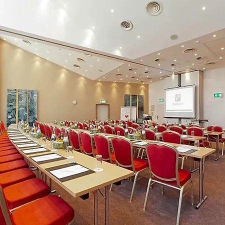 By Ihg 4* Stuttgart