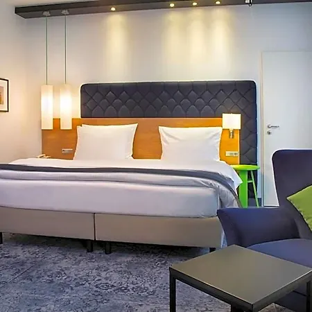 By Ihg 4* Stuttgart