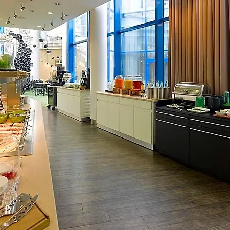 By Ihg Hotel Stuttgart