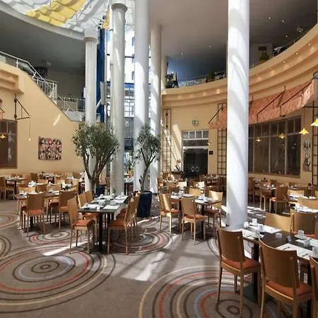 By Ihg Отель 4*